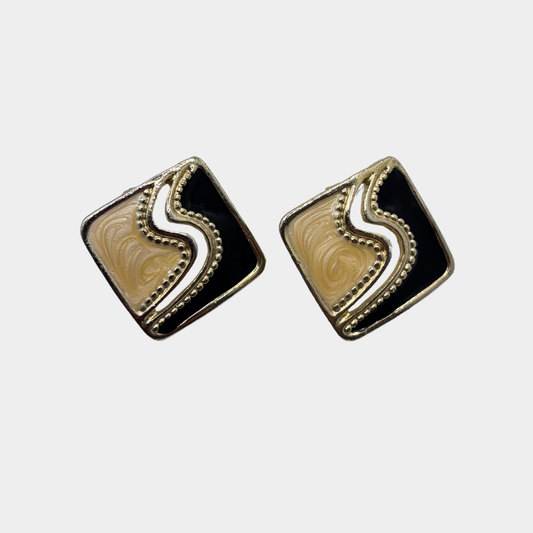 Modern Muse - Soleil Vintage No. 06